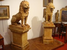 Antique pair sculpture "Lions"