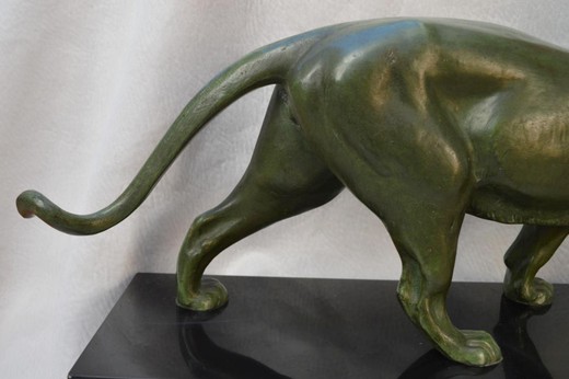 Антикварная скульптура «Пантера»