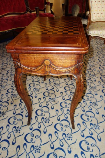 Антикварный игральный стол в стиле Людовика XV