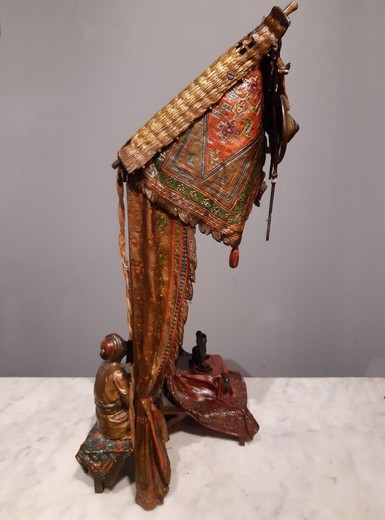 Antique sculpture lamp "Oriental bench"