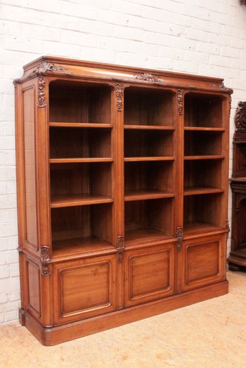 Антикварный книжный шкаф в стиле регенства