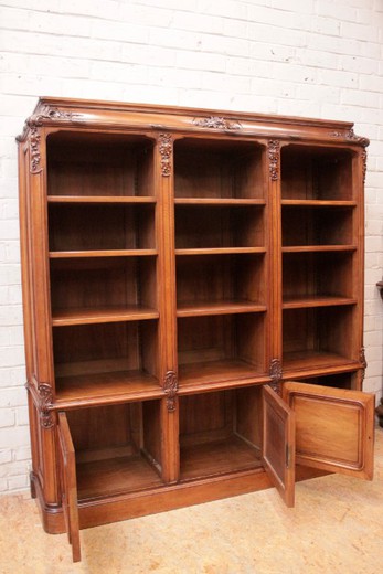 Антикварный книжный шкаф в стиле регенства