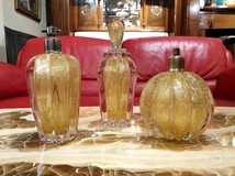 Set of three perfume dispensers