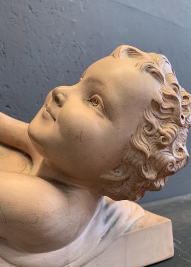 Антикварная скульптура "Мать и дитя"