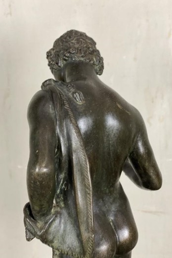 Антикварная скульптура "Нарцисс"