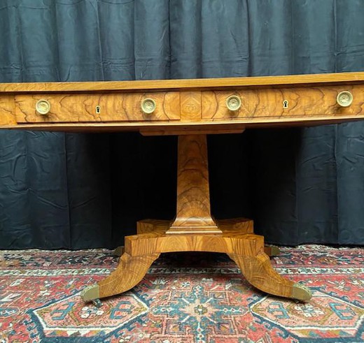 Antique Louis-Philippe table