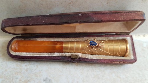 Antique gold mouthpiece "Sapphire Spider"