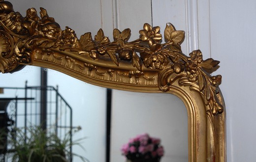 антикварное зеркало в стиле рококо, зеркало старинное людовик XV, дизайн интерьера, антикварные зеркала в современном интерьере, старинное зеркало в стиле рококо, зеркала рококо