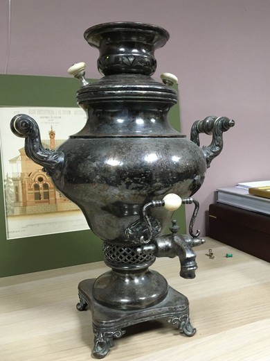 антикварная галерея самоваров предметов декора и интерьера из латуни с серебрением 19 века