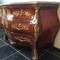 Antique chest of drawers