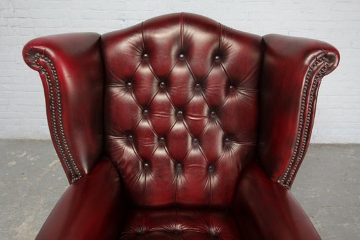 Antique saloon Chesterfield