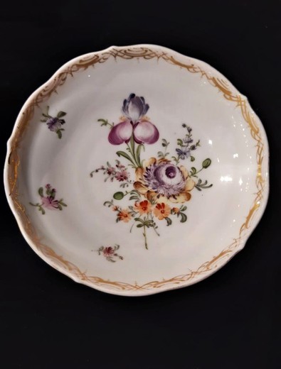 Antique cup and saucer "Meissen"