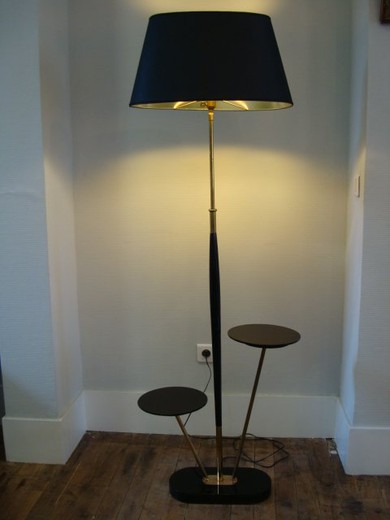 Антикварная напольная лампа