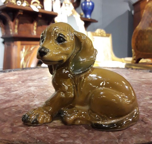 Antique dachshund dog sculpture