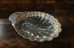 Antique dish "Shell"