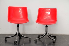 Парные кресла Tecno by Osvaldo Borsani.