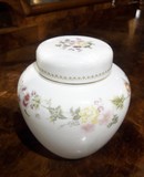 Vintage tea can by Wedgewood