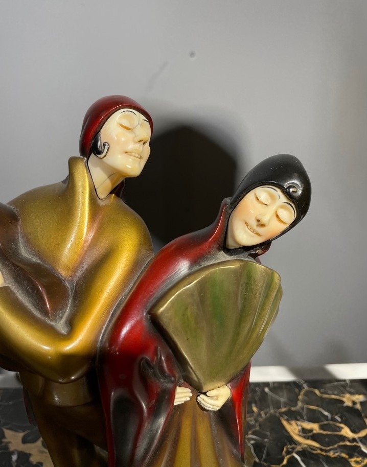 Antique lamp "Troubadour and Lady"