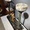 Антикварная лампа «Трубадур и леди»