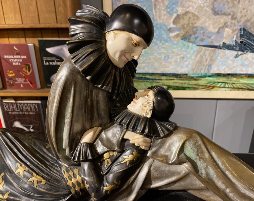 Antique sculptural composition "Endless History"