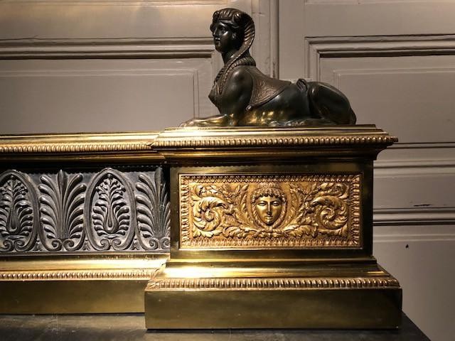 Antique fireplace barrier