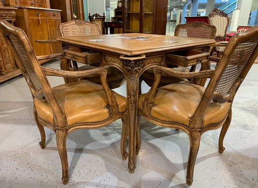 Antique game table with 4 armchairs in set