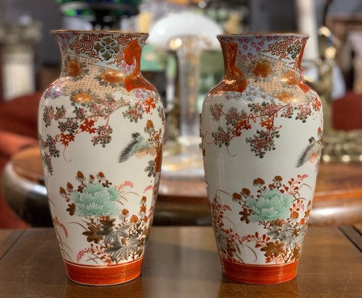 Kutani Antique pair vases