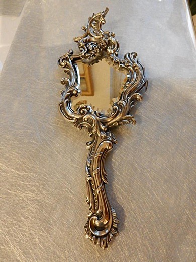 антикварное зеркало в стиле рококо из серебра, серебряное зеркало в стиле рококо, французское антикварное зервало из серебра, французское антикварное серебряное зеркало, антикварное серебряное зеркало в стиле Людовика XV, старинное серебряное зеркало роко