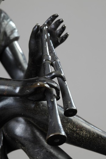 «Молодой пастух играет на флейте», скульптура пастуха, скульптура XIX века, старинная бронзовая скульптура, подписная бронза, подписная бронзовая скульптура, скульптура из бронзы