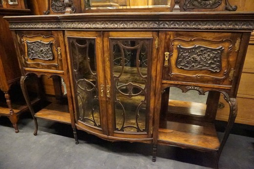 антикварный магазин мебели предметов декора и интерьера в стиле Людовика XV в Москве