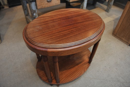 старинный кофейный столик арт-деко из красного дерева