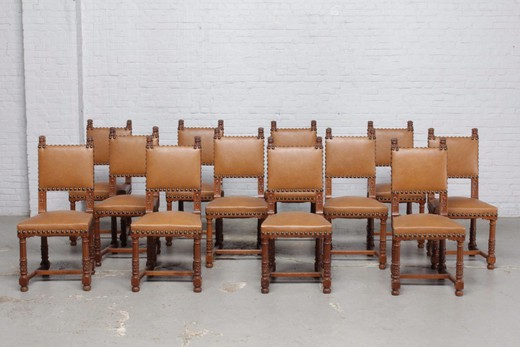 антикварный комплект из 12 стульев из дуба в стиле ренессанс с кожаной обивкой
