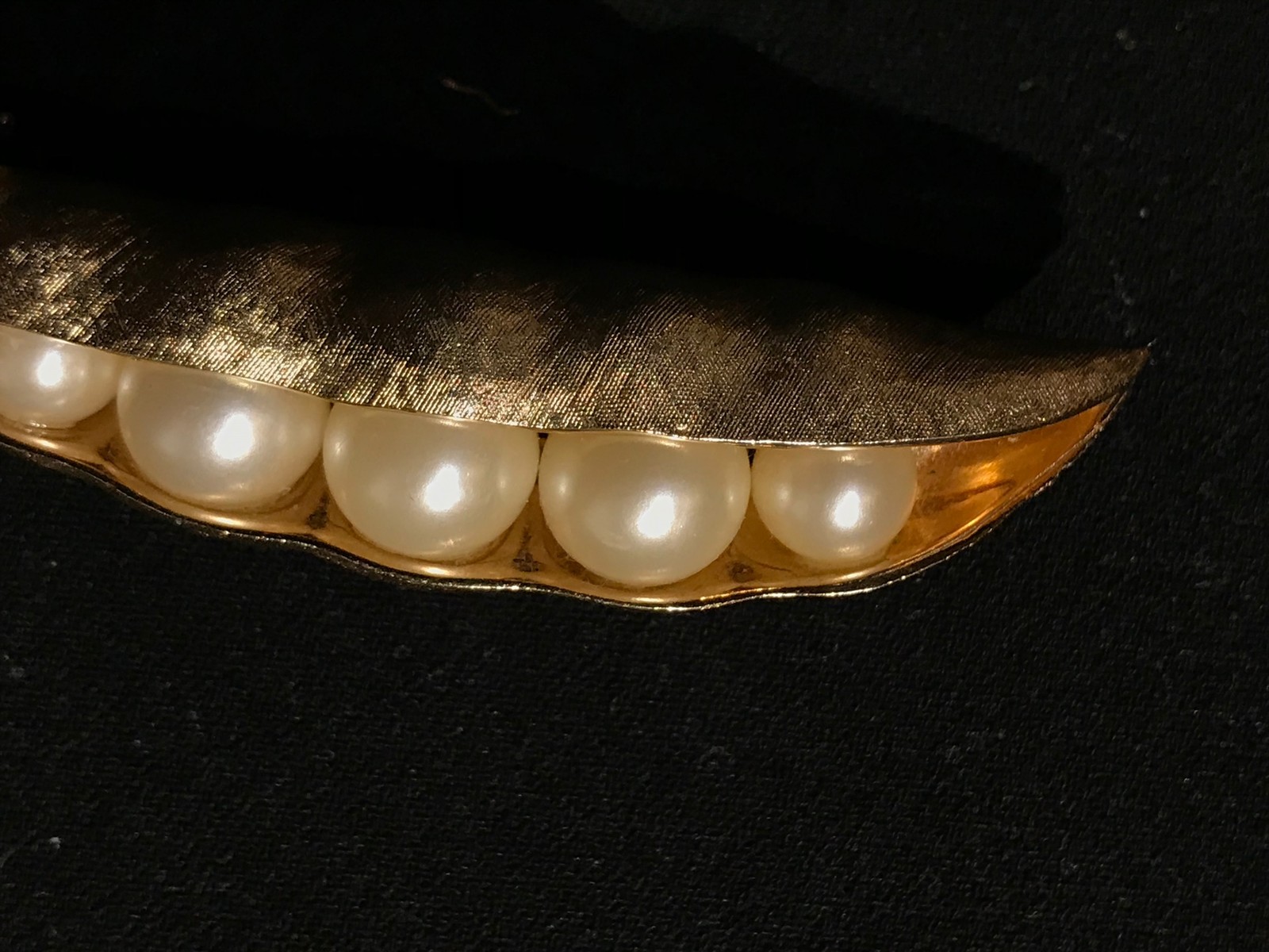 Trifari Vintage Brooch