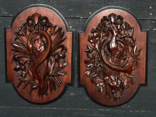 Antique carved wall decorations "Hunting trophies"