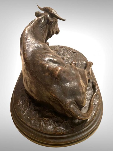 Antique sculpture "Lying bull"