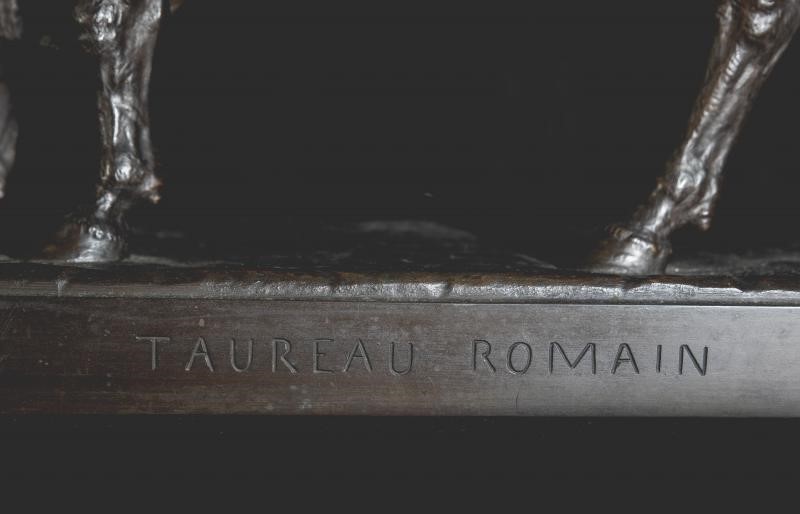 Ancient sculpture "Roman bull"