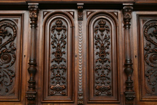 старинная мебель - столовая в стиле ренесанс