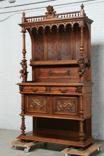 старинный столовый гарнитур в стиле ренессанс из ореха, конец 19 века
