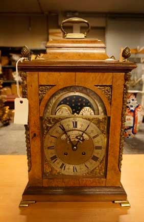 антикварные бронзовые часы на стол