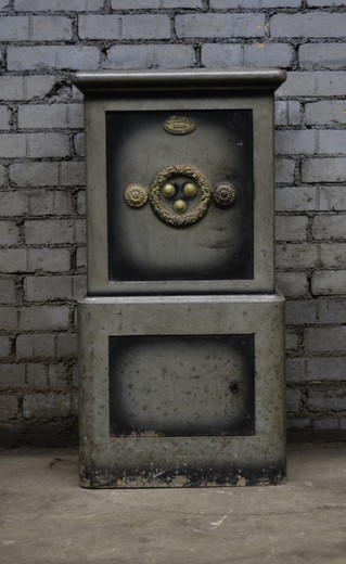 antique furniture safe with key