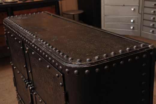 старинная мебель - стол индастриал