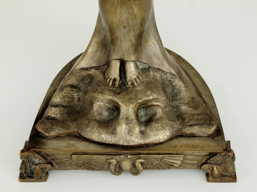 антикварная лампа скульптура из бронзы, 20 век