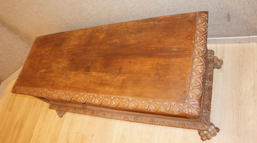 антикварная мебель - ларь ренессанс из ореха, 16 век