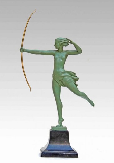 Скульптура Дианы из бронзы