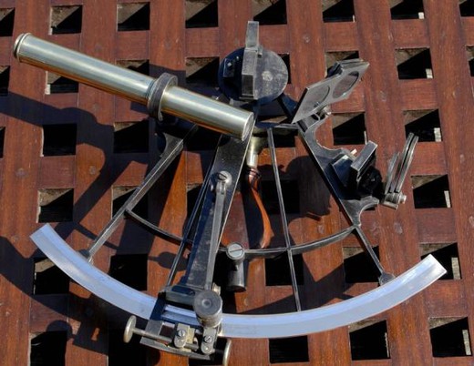 antique lorieux sextant