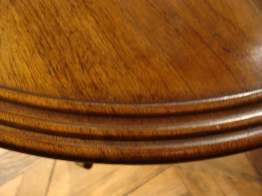 furniture in walnut round table louis philippe