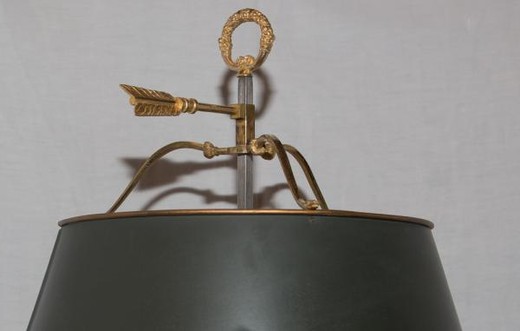 old table lamp