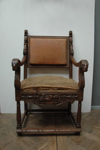 antique furniture walnut armchair