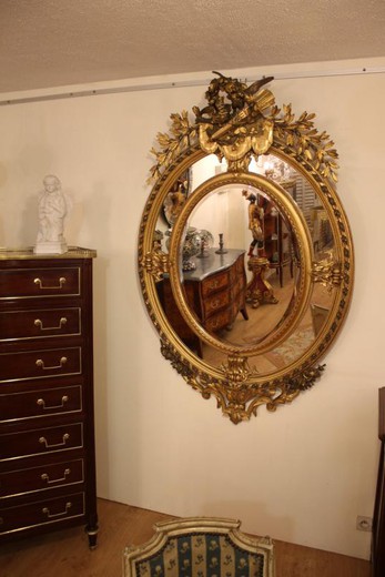 старинное зеркало в стиле наполеон 3