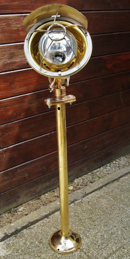 винтажный телескоп из латуни